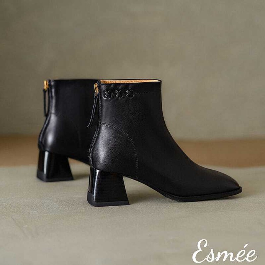 Shoes Esmée | Leather Ankle Boots With Cross Design