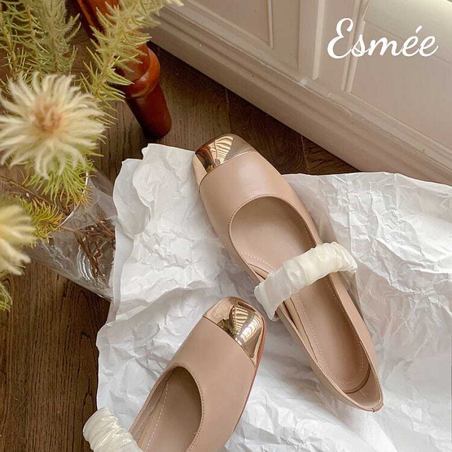 Shoes Esmée | Leather Mary Janes With Golden Toe Cap And Ribbon Design