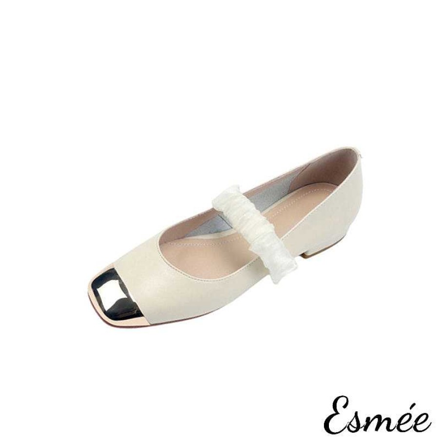 Shoes Esmée | Leather Mary Janes With Golden Toe Cap And Ribbon Design