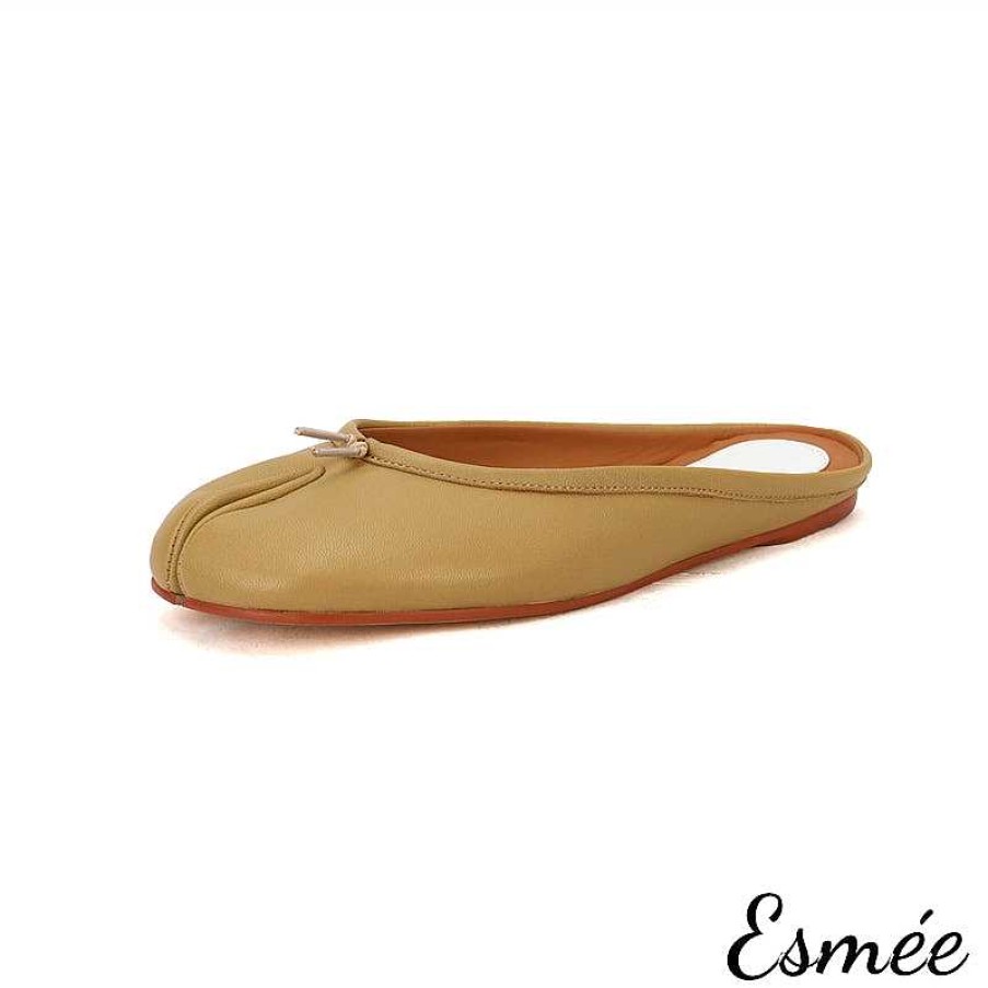 Shoes Esmée | Leather Cloven Mules